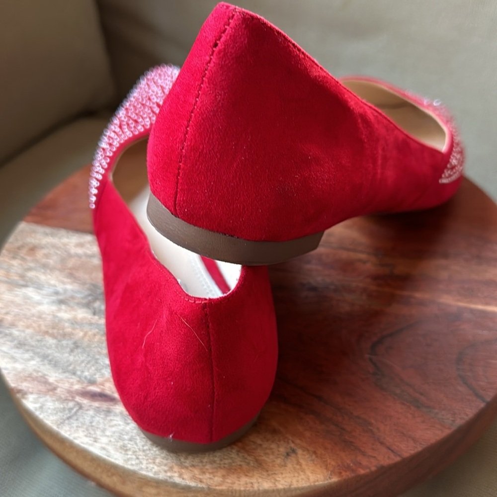 ❤️Red BCBG Paris ballet flats with rhinestones - Picture 4 of 7